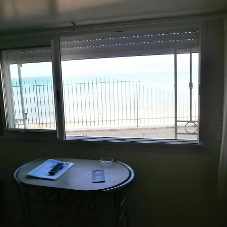 Au Tapis De Sable Szálloda Saint-Cyr-sur-Mer