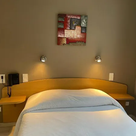 Au Tapis De Sable Szálloda